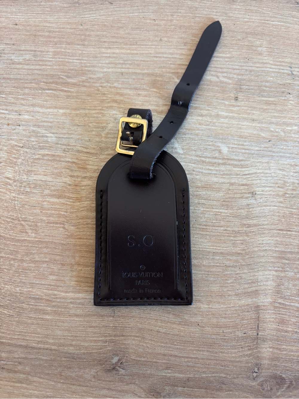 Authentic Louis Vuitton damier ebene id tag